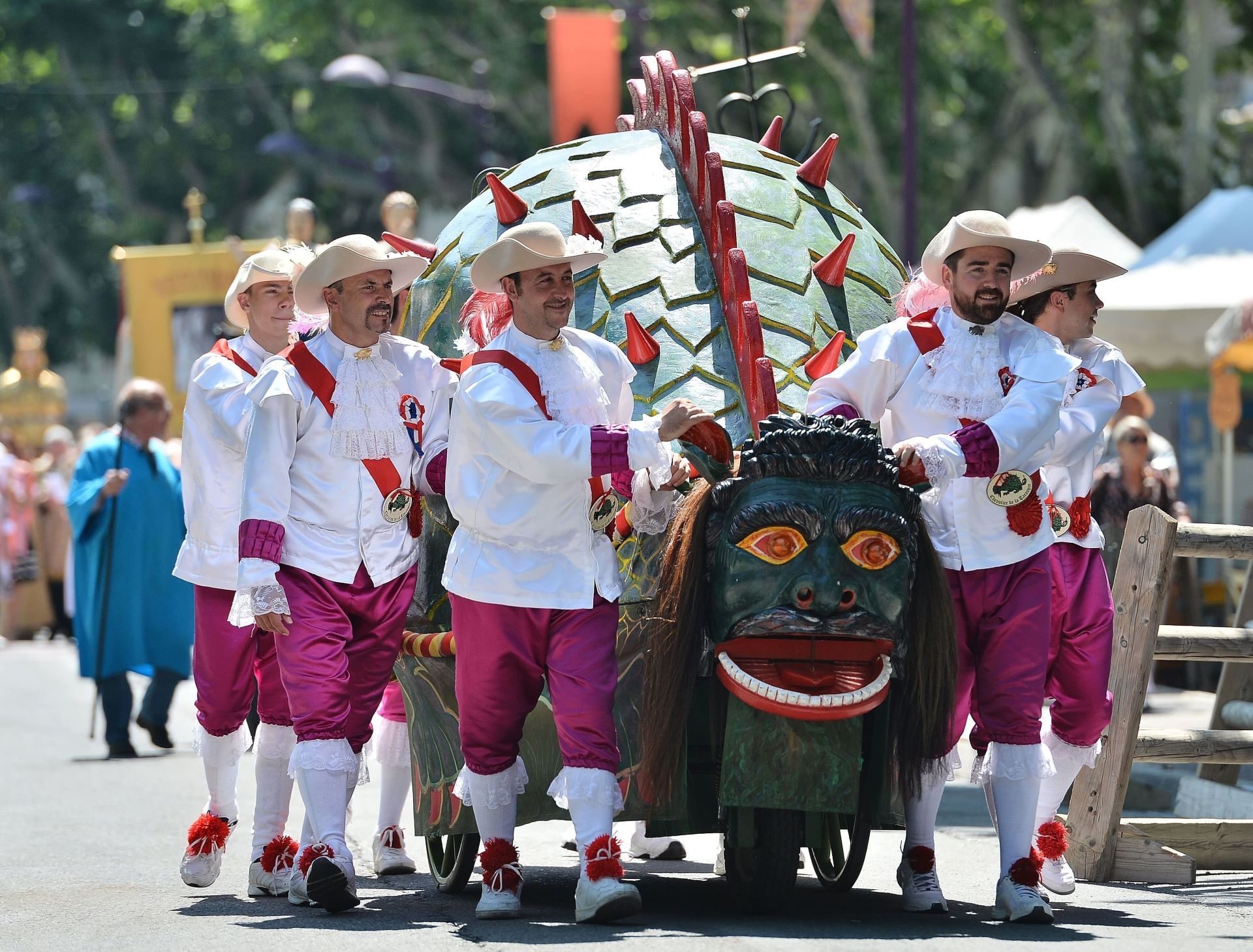 fetes-de-la-tarasque-1
